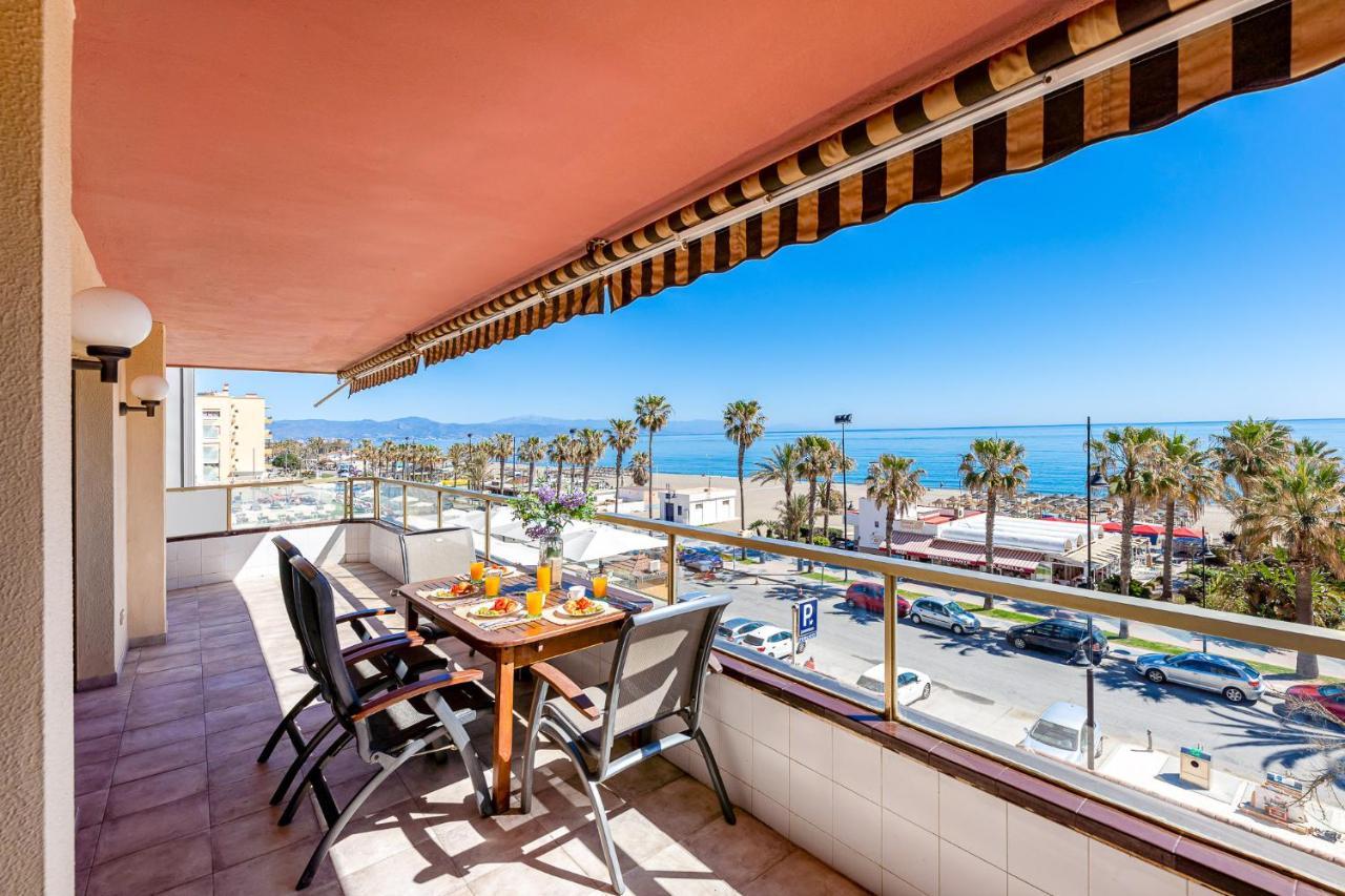 797 Holiday Rentals - Amplio Piso Con Terraza En Primera Linea De Playa トレモリノス エクステリア 写真