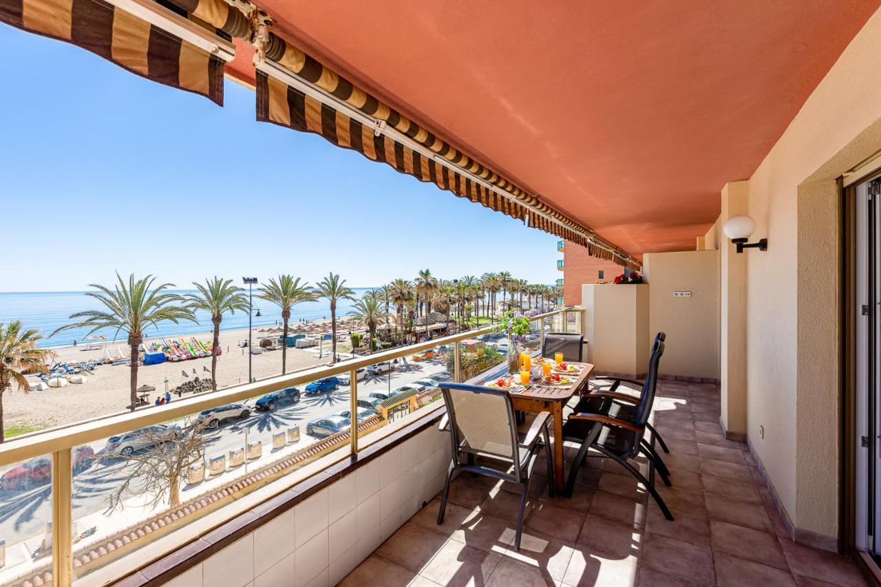 797 Holiday Rentals - Amplio Piso Con Terraza En Primera Linea De Playa トレモリノス エクステリア 写真