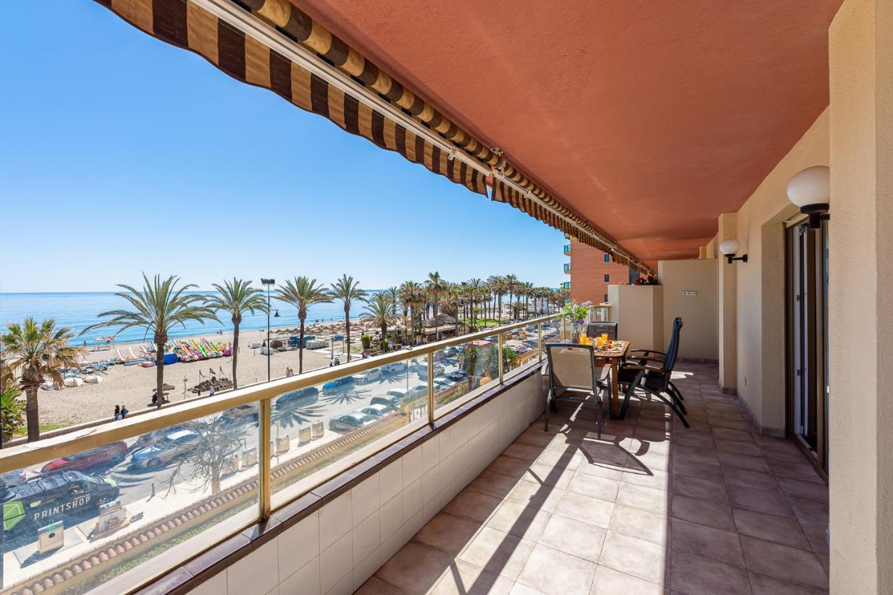 797 Holiday Rentals - Amplio Piso Con Terraza En Primera Linea De Playa トレモリノス エクステリア 写真